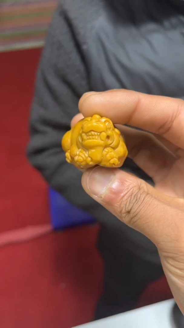 未镶嵌和田玉挂件4