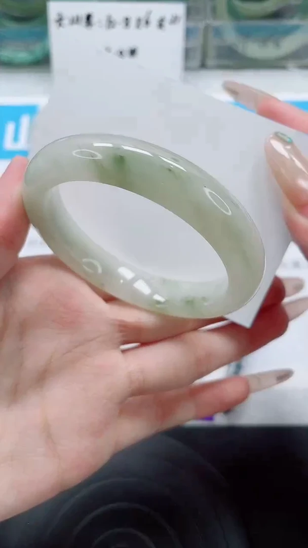 未镶嵌手镯石英质玉153-52/53