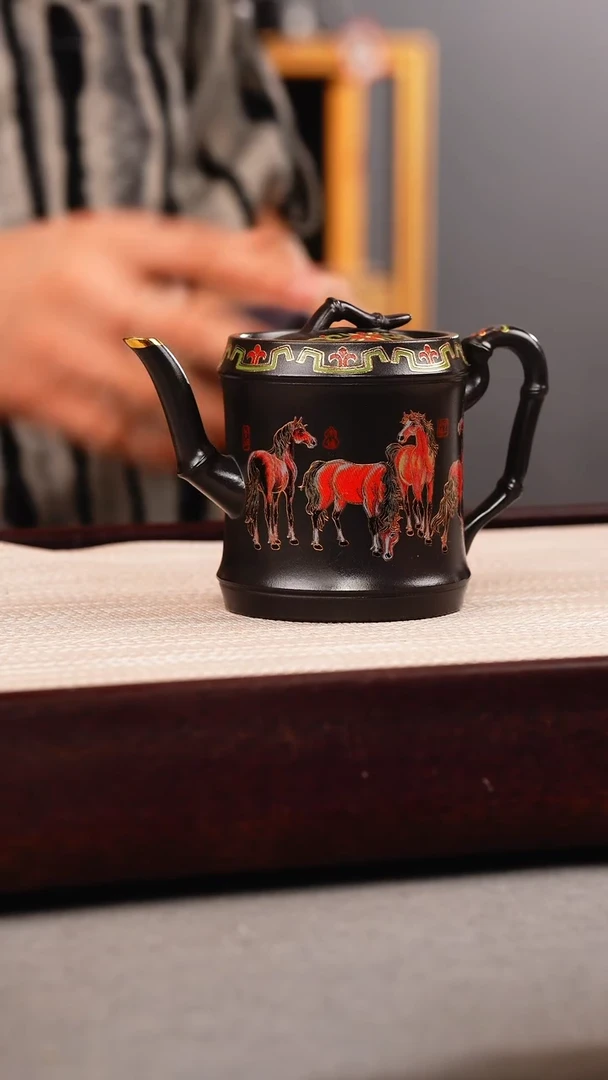 茶壶紫砂石黄 竹节 八骏珐琅彩