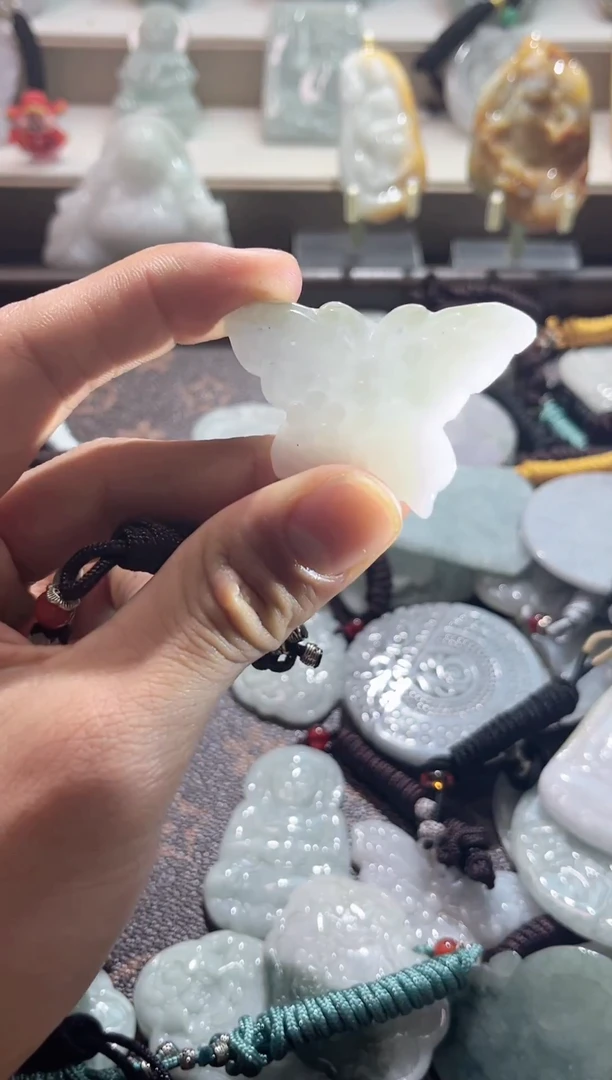 颈饰未镶嵌翡翠11/13   32