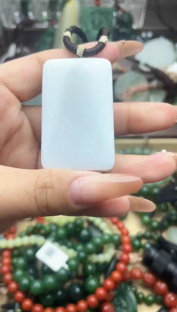 颈饰未镶嵌和田玉未镶嵌和田玉吊坠多样性拍一发一