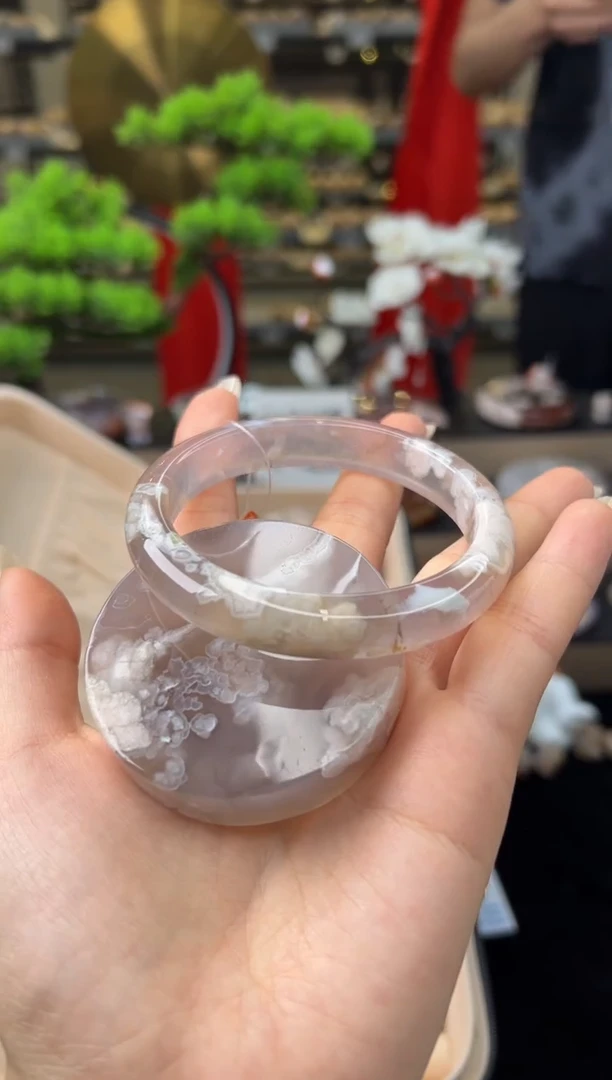 【闪购商品】石英质玉手镯未镶嵌60圈口（赠送镯心）22327