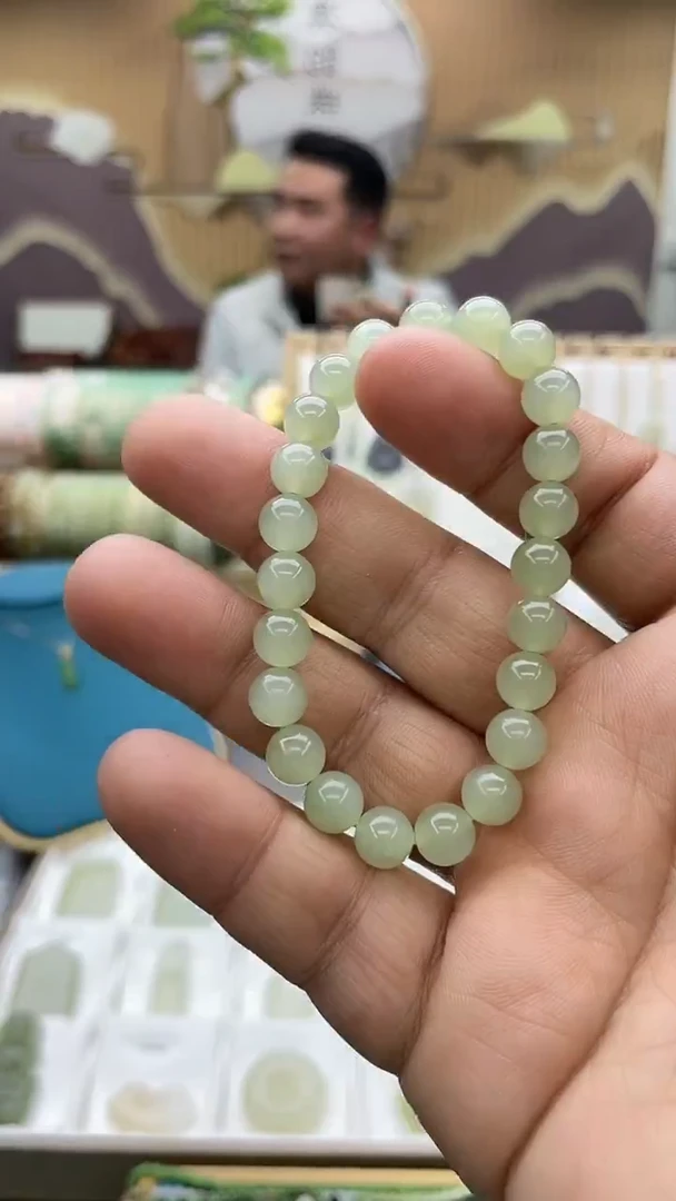 未镶嵌手串和田玉卡8mm晴水手串