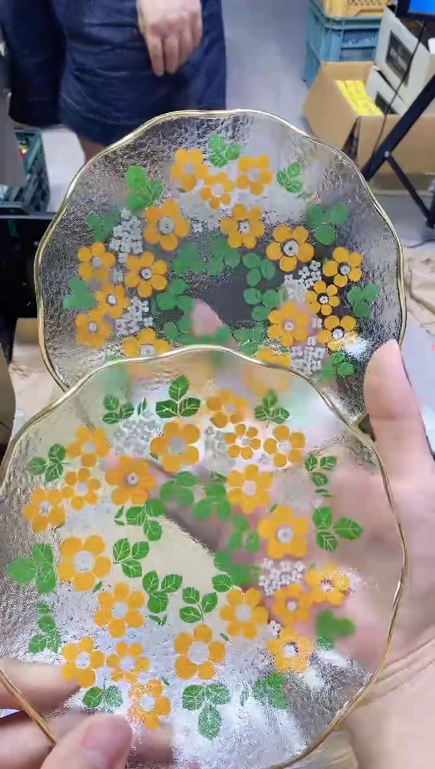 /宁****心901精美瓷器感谢选购
