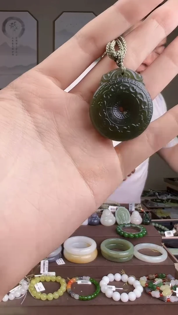 和田玉未镶嵌颈饰多样性发货 拍一单发一个