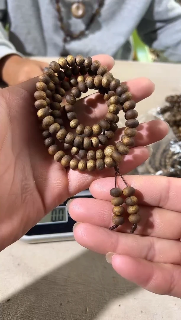 沉香沉香碎屑0.8算盘多圈20g＋多样性发一条