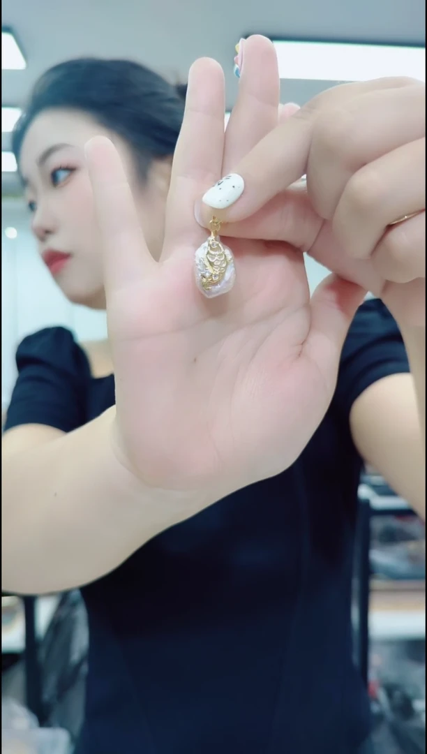 淡水珍珠合金颈饰水*璃0916吊坠