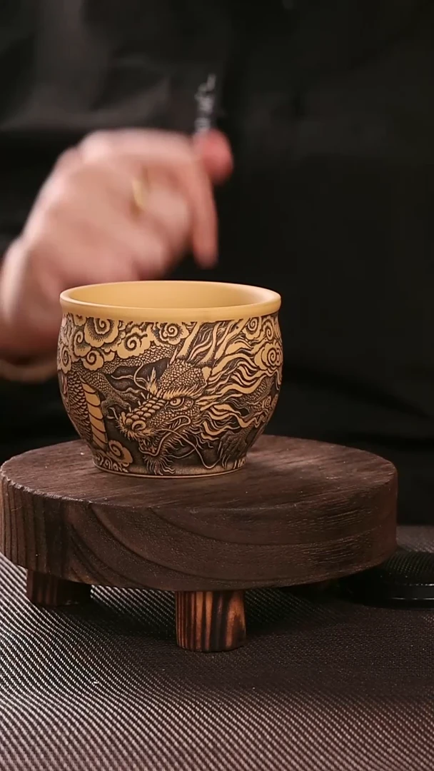 茶杯紫砂紫砂刻绘主人杯龙行天下