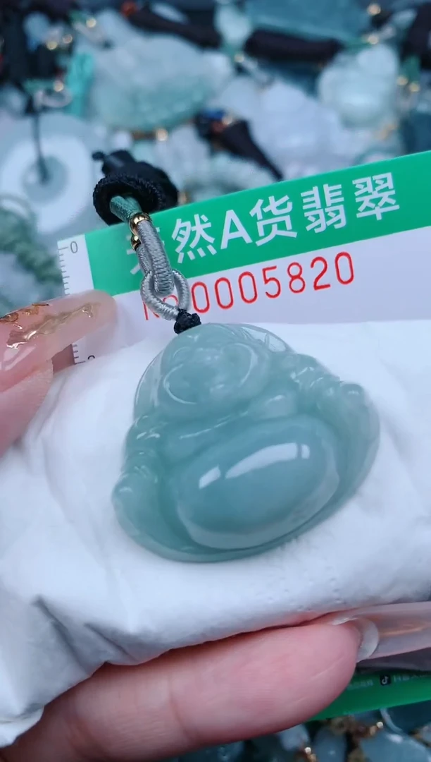 【闪购商品】翡翠颈饰未镶嵌.0005820