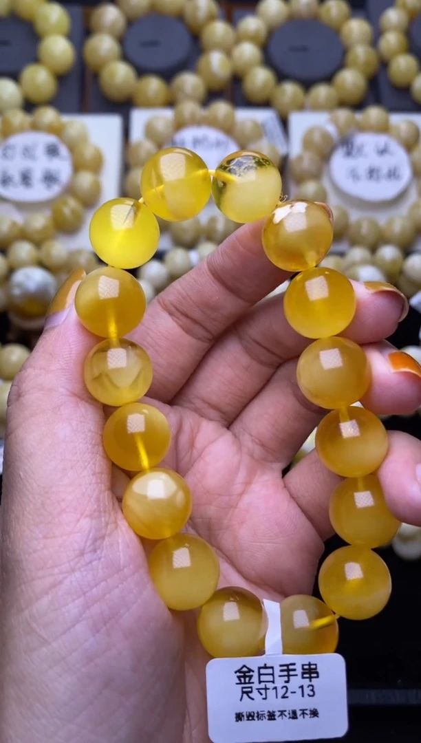 裸石琥珀未镶嵌大小姐珠宝46