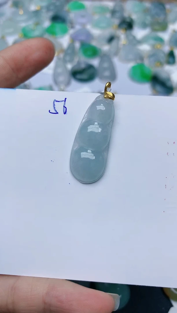 【闪购商品】翡翠颈饰18K金镶嵌天然翡翠A货    56