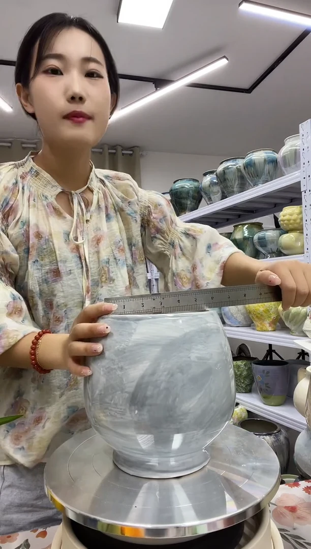 景德镇陶瓷花盆（8.30）