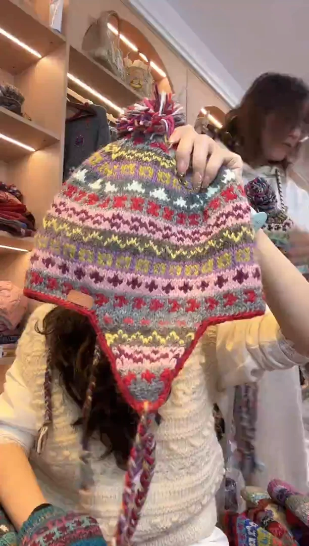 羊毛福**满百羊毛护耳帽B434