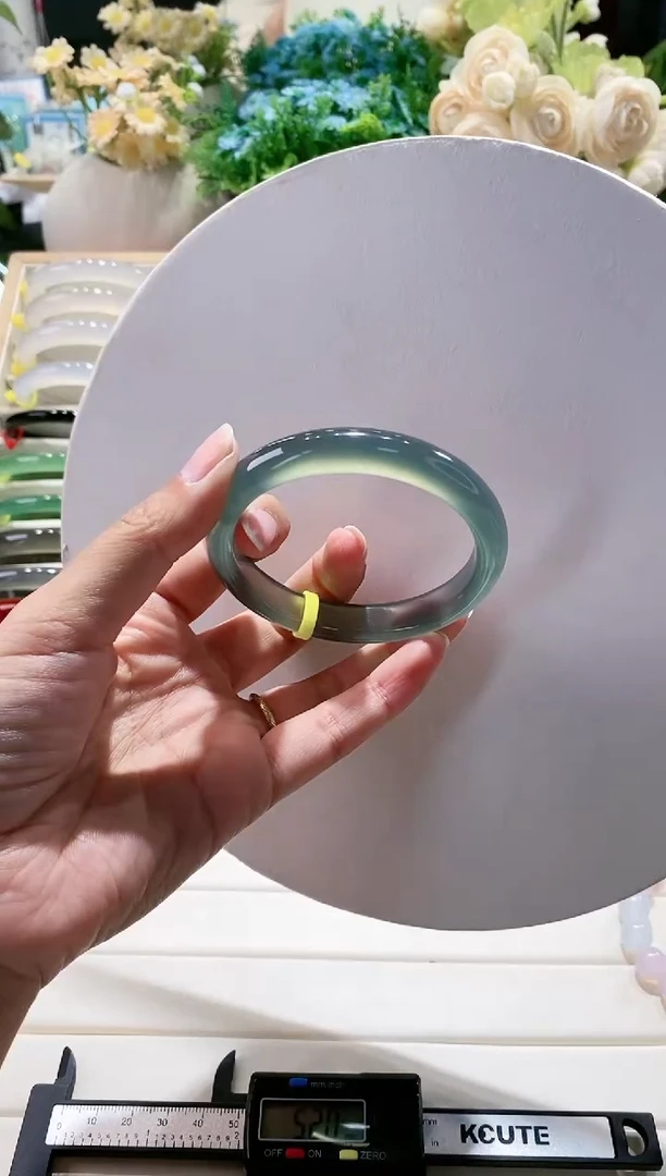玛瑙/玉髓手镯未镶嵌210-56.2