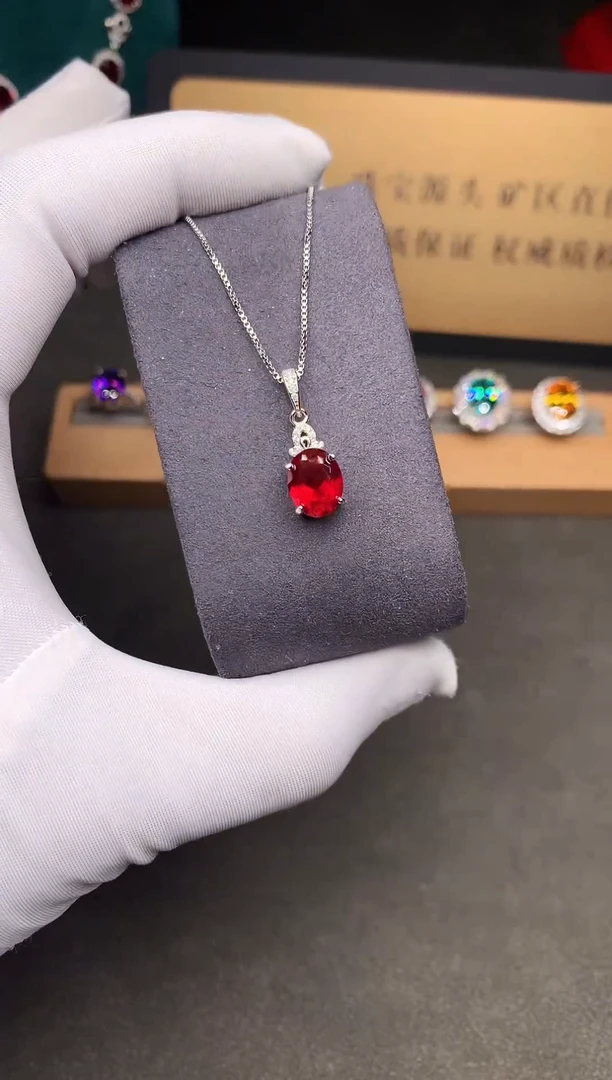 颈饰银S925镶嵌红宝石.....