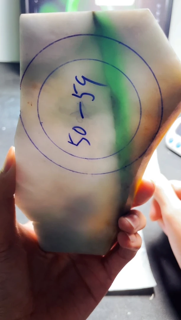 未镶嵌翡翠定制翡翠南*！翡翠