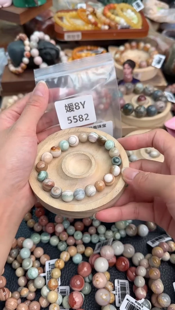 石英质玉手链未镶嵌m****o8Y5582