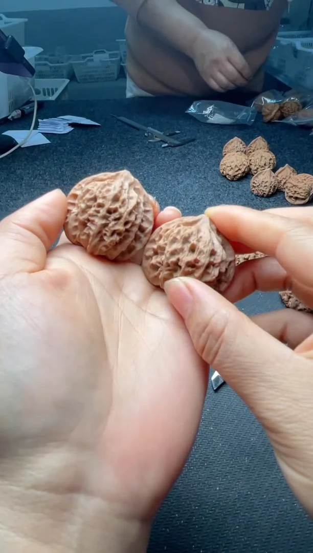 把件文玩核桃w209  灯笼   39尺