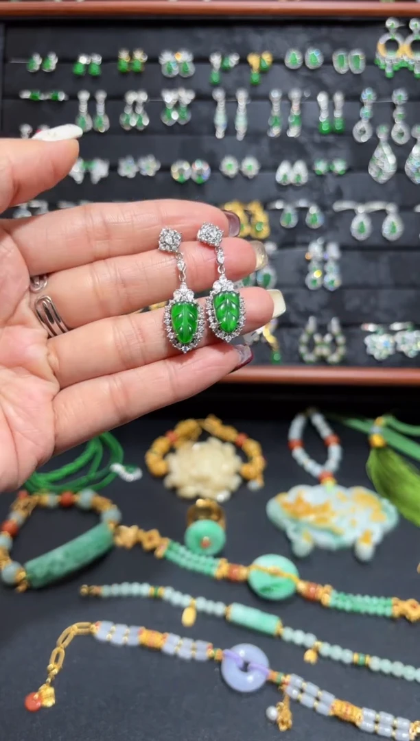 【闪购商品】翡翠颈饰银S925镶嵌叶子/支持复检/一件