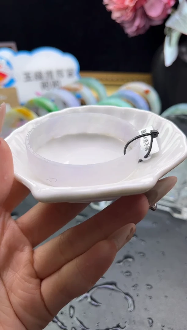 未镶嵌手镯定制翡翠淡粉55-56「定制不退不换」