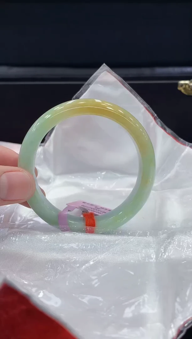 未镶嵌手镯翡翠翡翠手镯