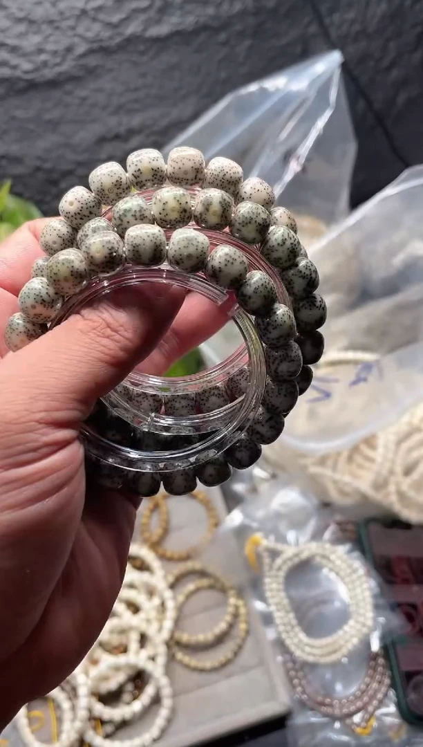 星月菩提手串海南星月菩提《一万赞》