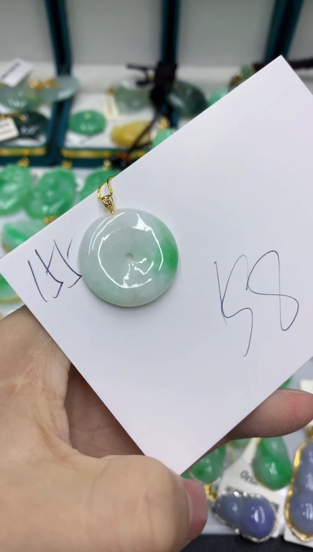 【闪购商品】翡翠颈饰18K金镶嵌号链接11111