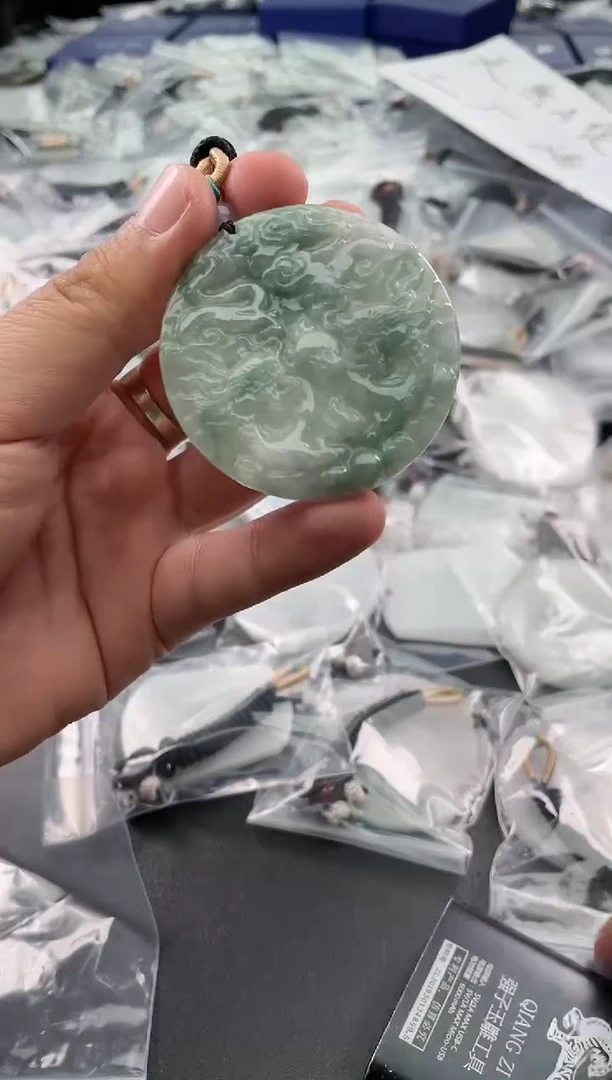 颈饰未镶嵌翡翠25/11/22/.376