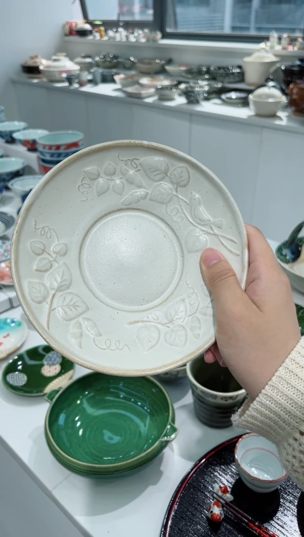 瓷片益子烧浮雕小盘