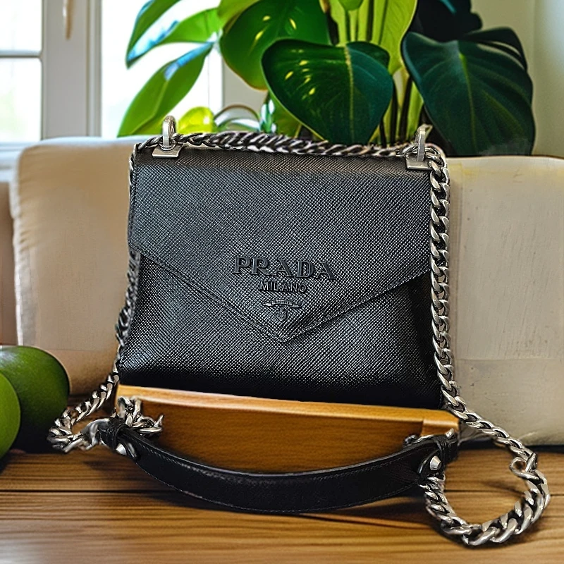 95新 Prada/普拉达  黑色链条包 1174 0814