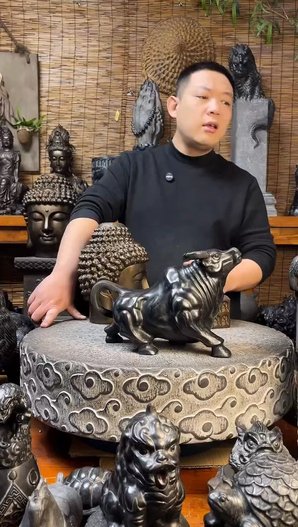 石材三**生牛加底座 一套  天然青石雕刻