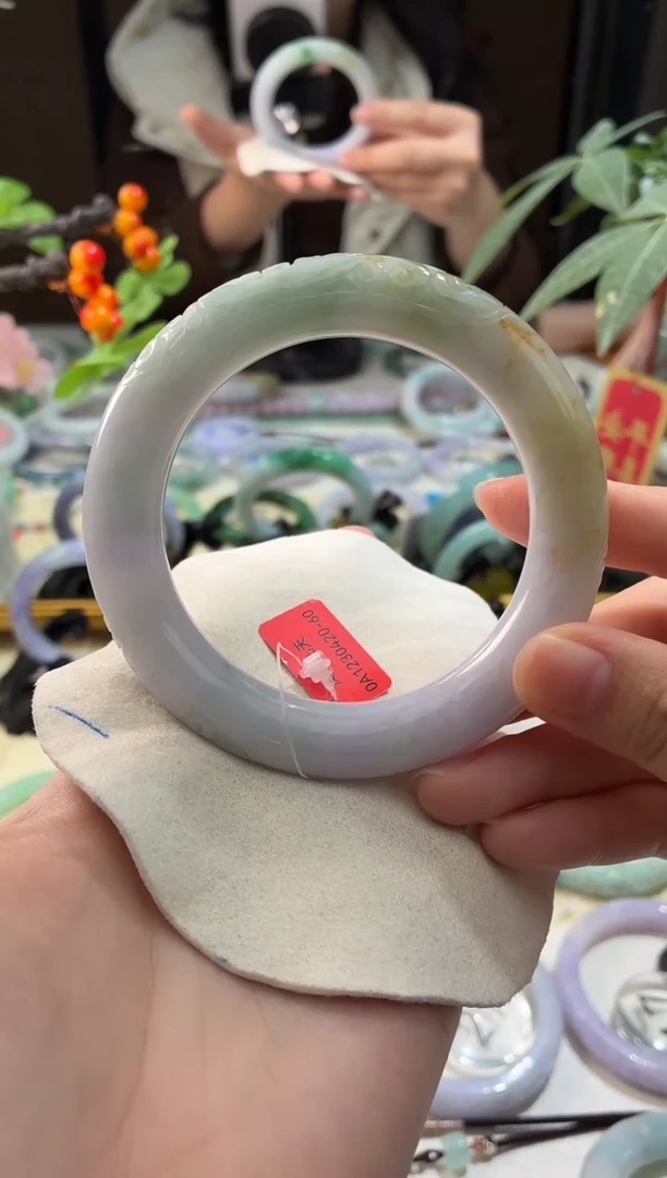 未镶嵌手镯翡翠40  翡翠手镯 60