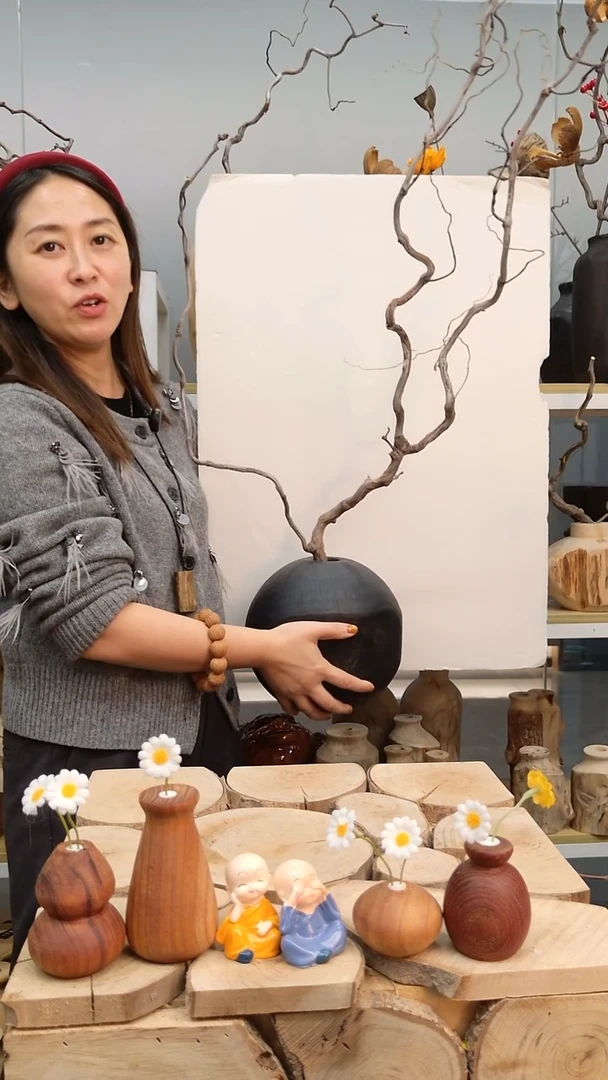 木实木花瓶自然开裂发一个带花，随机发一个