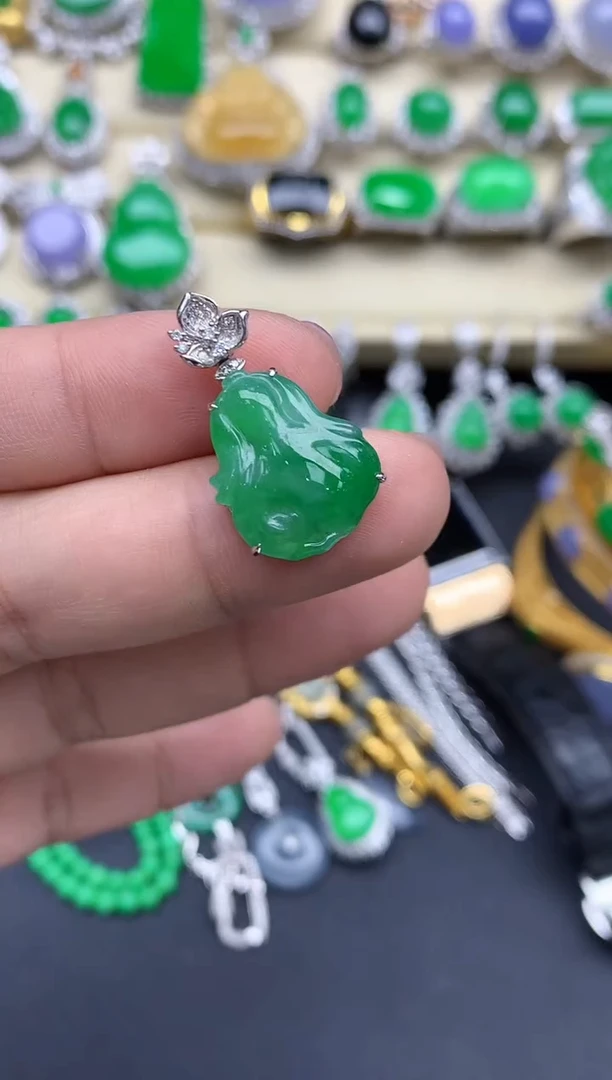 【闪购商品】翡翠颈饰18K金镶嵌224-中国好珍宝