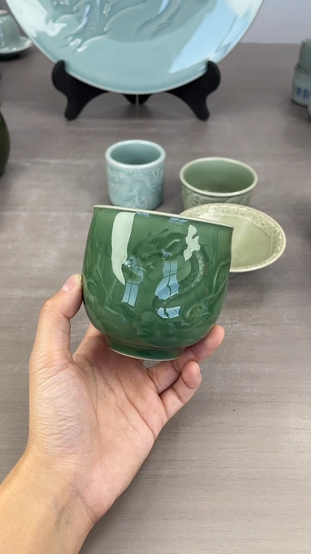 青瓷仓储福利清仓微瑕