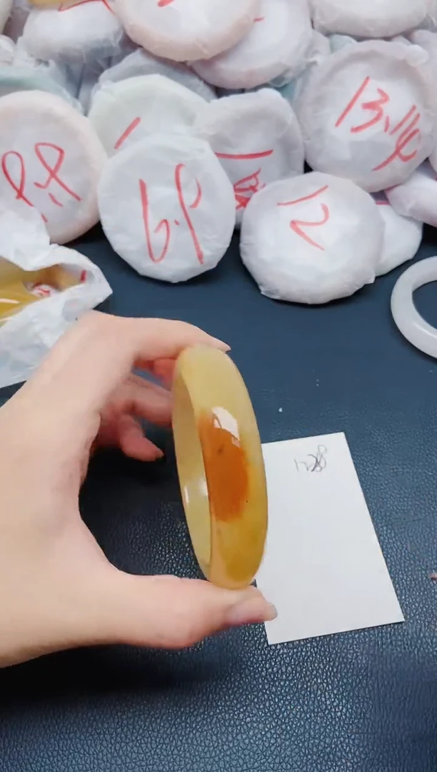 石英质玉手镯未镶嵌N28-63-64