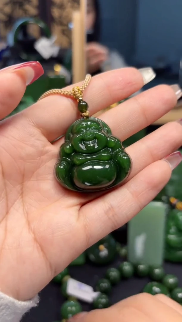 【闪购商品】和田玉（碧玉）吊坠(赠链)未镶嵌1