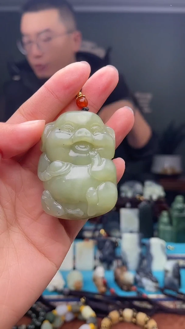 未镶嵌和田玉挂件1