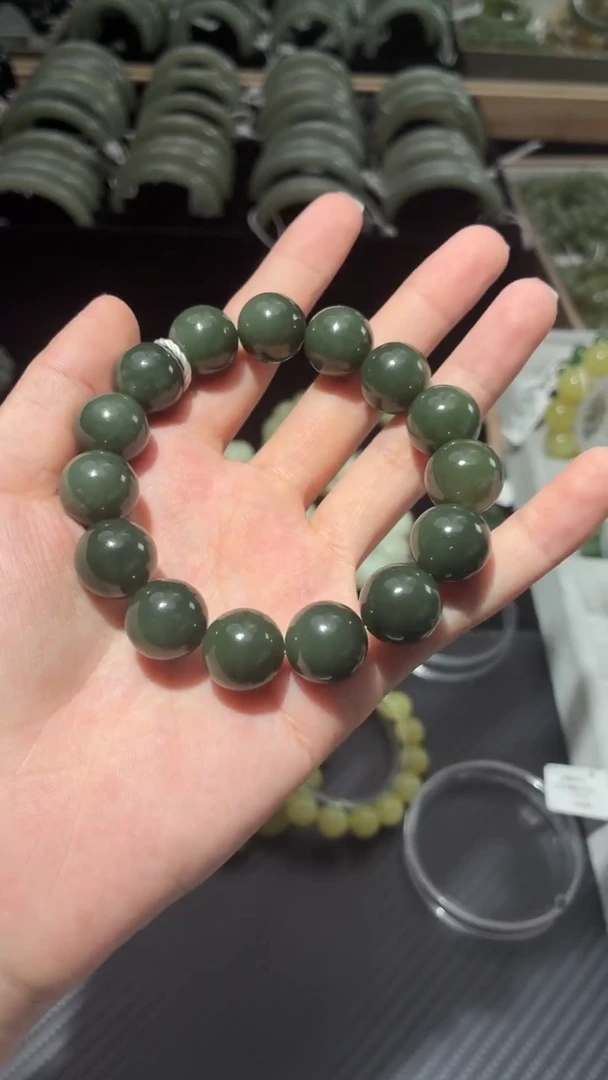 未镶嵌手串和田玉若羌青玉微色差卡14圆珠手串