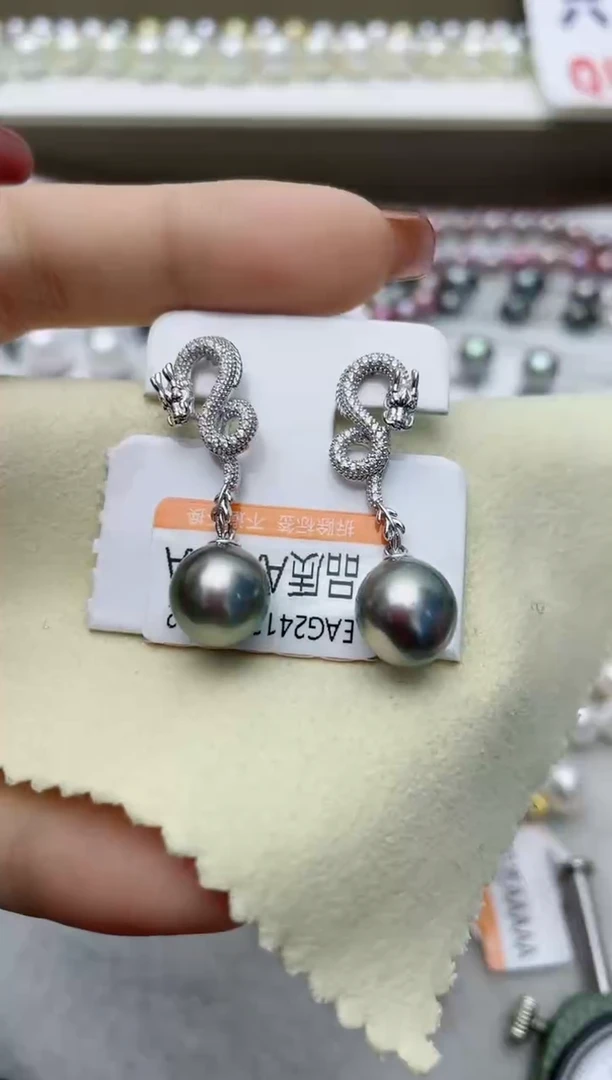 【闪购商品】海水珍珠耳饰银S925镶嵌W42