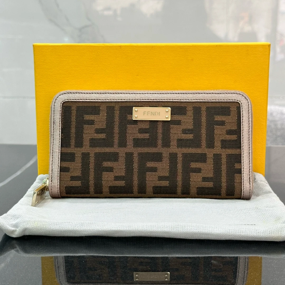 95新 FENDI/芬迪 芬迪老花钱包 12559826