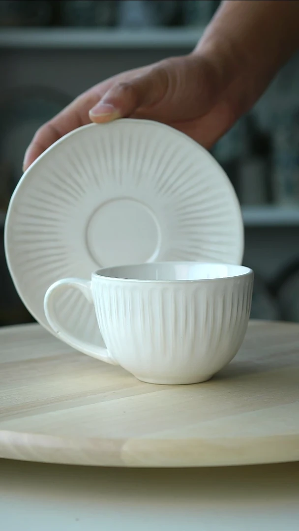 陶瓷微瑕浮雕巴洛克咖啡杯碟240@4-2@