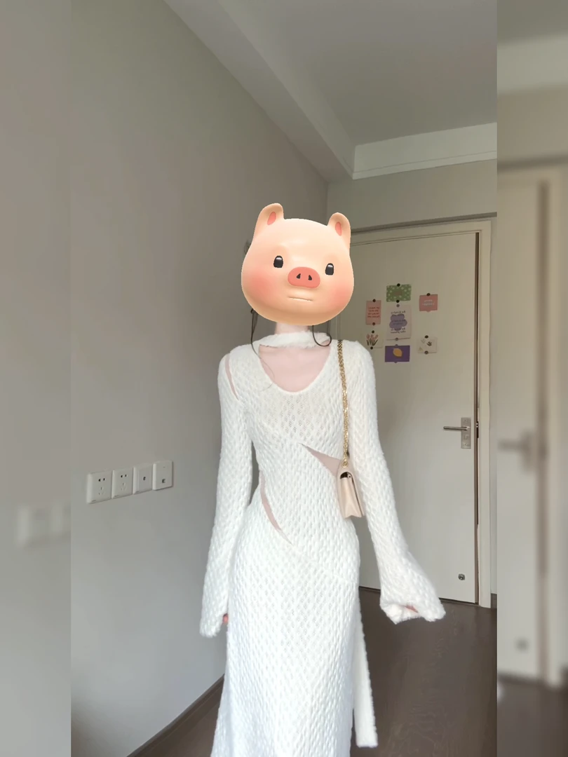 纯欲风性感白色提花镂空连衣裙女秋季2025新款气质修身显瘦长裙子