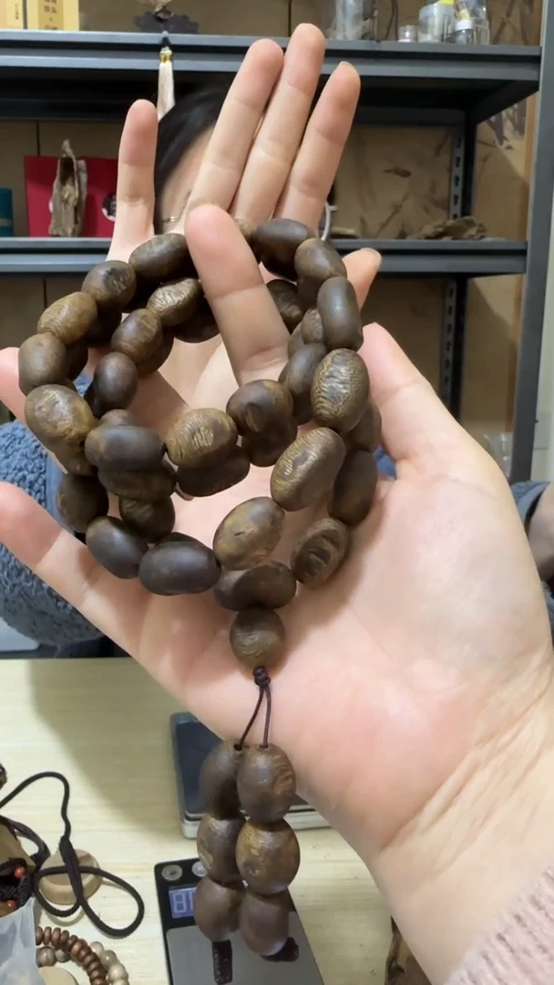 【闪购商品】沉香手串35号棋楠留疤多圈手串51克+