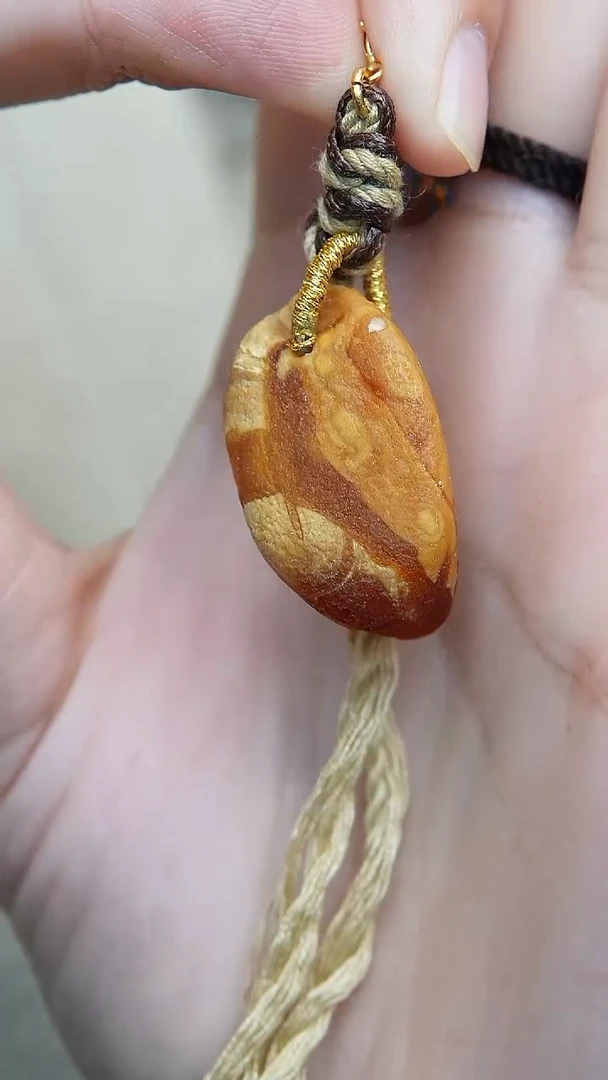 【闪购商品】蜜蜡裸石未镶嵌原石