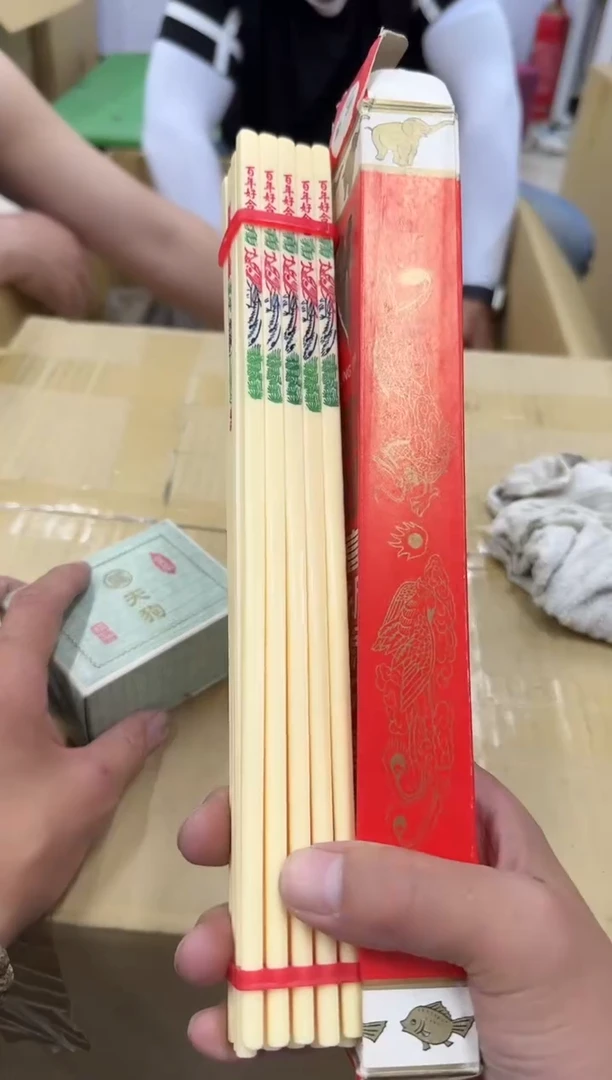 琉璃手工艺品?****丘377