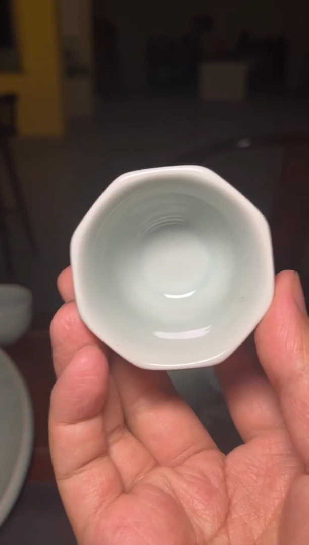 瓷天青素面八方杯1只