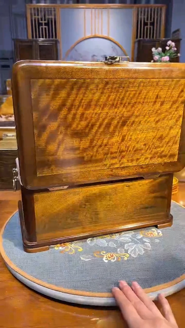 乌木类成套家具乌木彩礼箱 s1