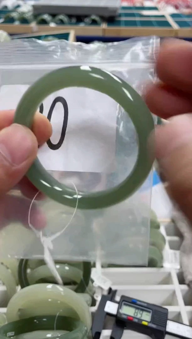 未镶嵌手镯和田玉和田玉手镯 54.5圈口 20号