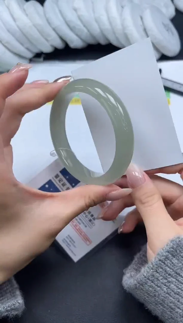 未镶嵌手镯石英质玉080-5758